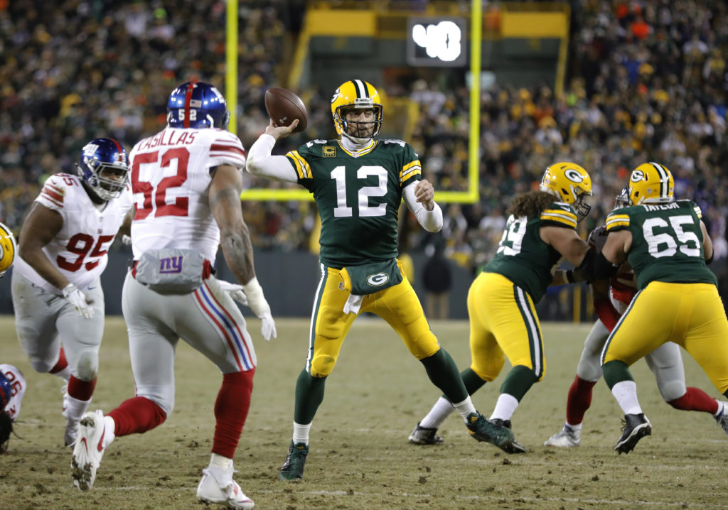 Aaron Rodgers Ejecuta A Gigantes Con Cuatro Pases De Td Máximo Avance