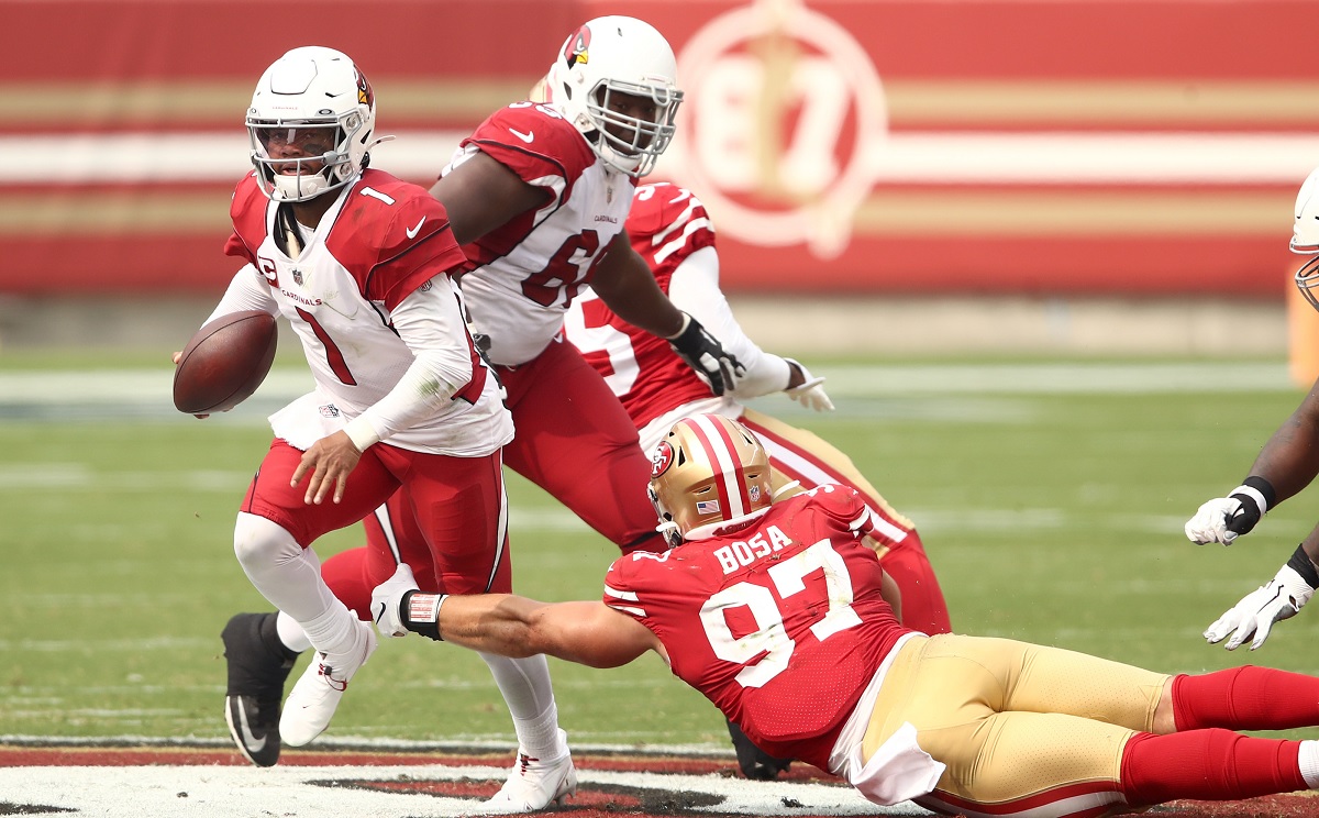 49ers Viajan a la Ciudad de México para Enfrentar a Cardinals en 'MNF'