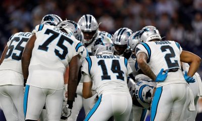 Panthers buscan QB franquicia