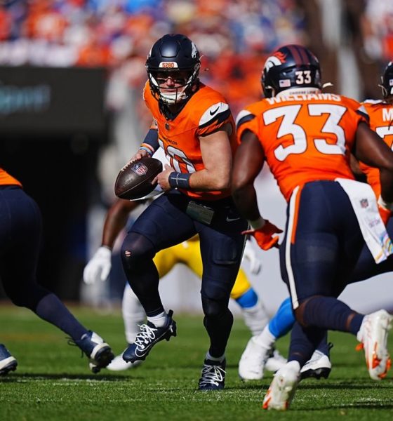 Denver juega por su pase a playoffs